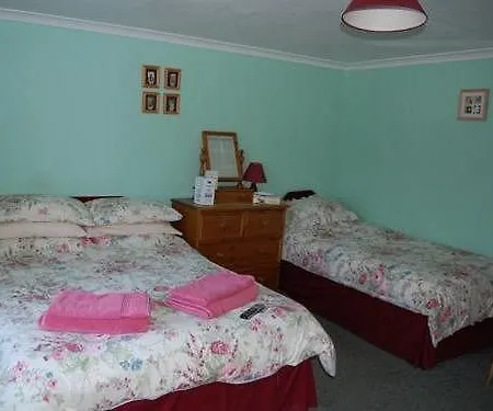 Hotel Old Black Bull 3*